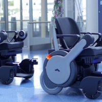 Yaşlılara ve engellilere özel robotik tekerlekli sandalye üretildi