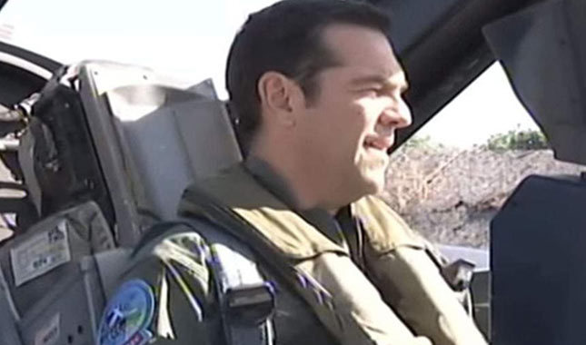 Alexis Çipras, F-16 ile Ege'de uçtu