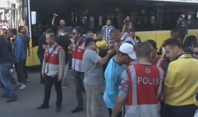 Derbi öncesi Kadıköy'de olay çıktı
