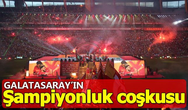 21. Defa Şampiyonluk ipini göğüsleyen Galatasaray taraftarı ile Şampiyonluğu kutluyor