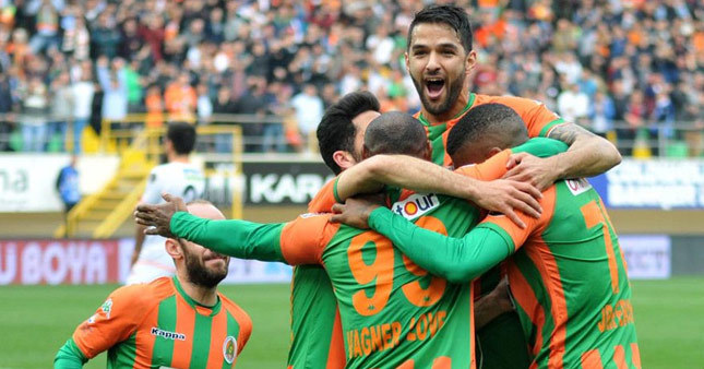 Alanyaspor 4-1 Adanaspor (Maç Özeti)
