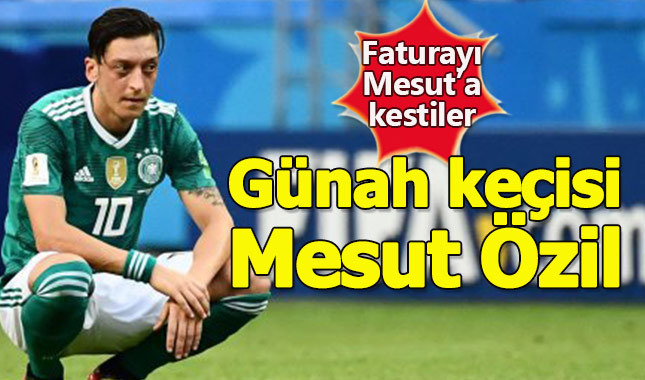 Alman taraftarlar Mesut Özil'e ateş püskürdü