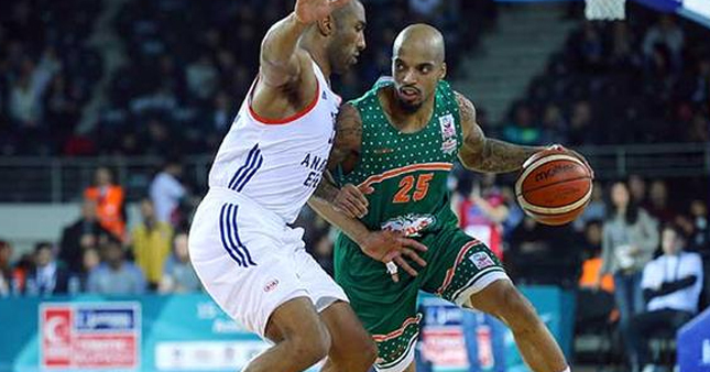 Banvit: 75 - Anadolu Efes: 66