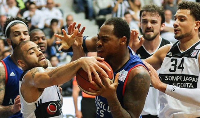 Beşiktaş Sompo Japan-Anadolu Efes: 90-71
