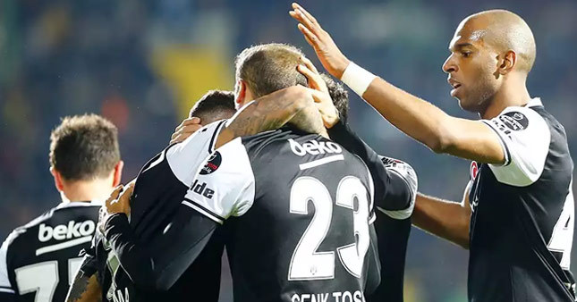 Beşiktaş evinde Konyaspor'u ağırlıyor