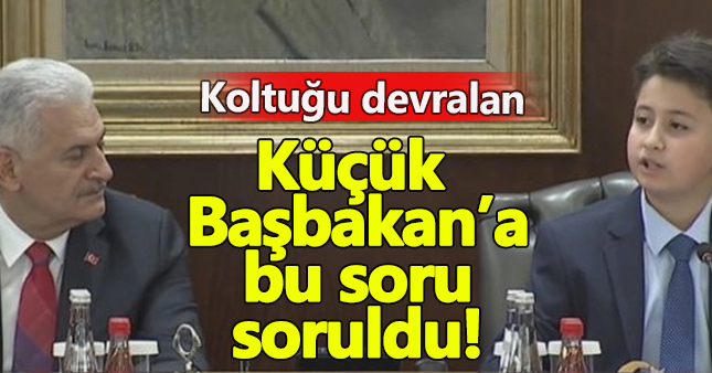 Binali Yıldırım koltuğunu 'Küçük Başbakan'a bıraktı