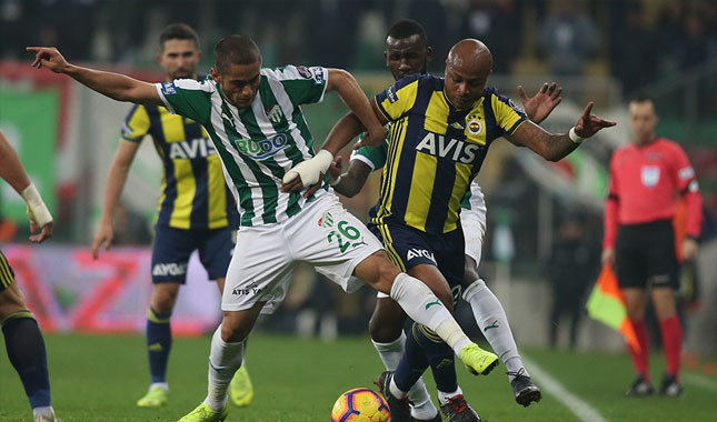 Bursaspor ile Fenerbahçe berabere kaldı