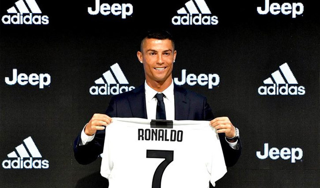 Cristiano Ronaldo takıma yaradı