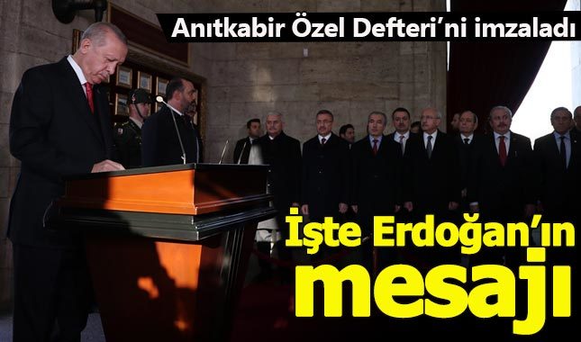 Cumhurbaşkanı Erdoğan Anıtkabir Özel Defteri'ni imzaladı