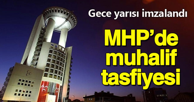 Devlet Bahçeli 10 ilçe başkanını görevden aldı