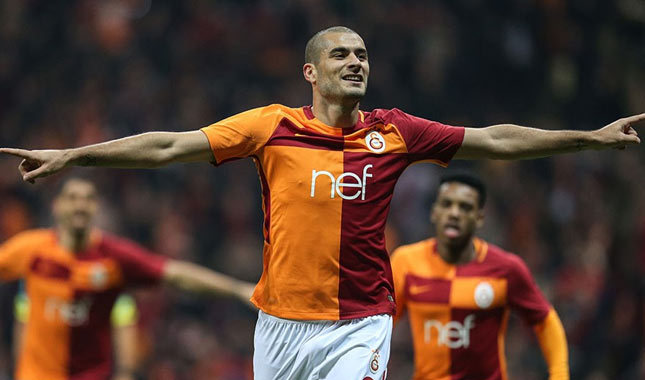 Eren Derdiyok formayı kaptı