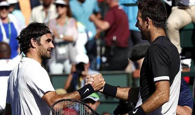 Federer, 2018'deki ilk yenilgisini tattı