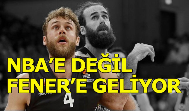 Fenerbahçe Doğuş, Nicolo Melli ile imza aşamasında