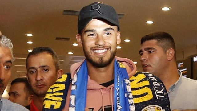 Diego Reyes Fenerbahçe'de