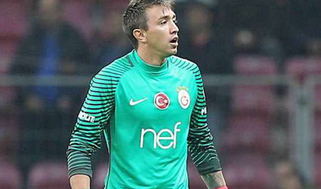 Fernando Muslera gözyaşlarını tutamadı
