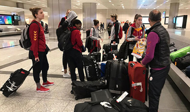 Galatasaray kızlarına sahip çıkmadı...