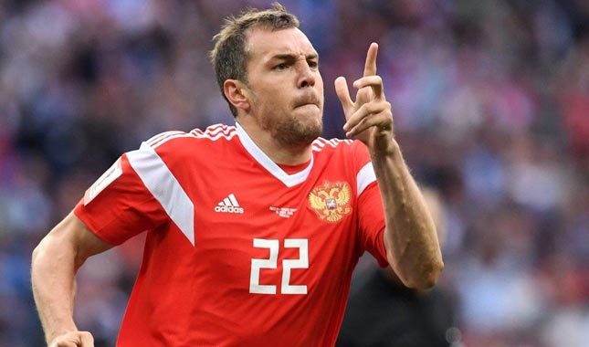 Galatasaray'a Rus forvet geliyor