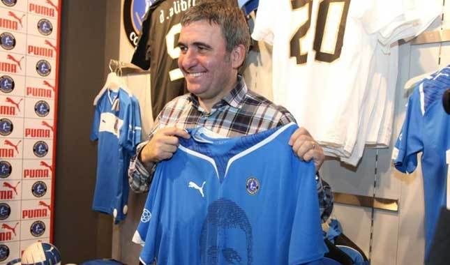 Hagi, Dünya Kupası'nı reddetti