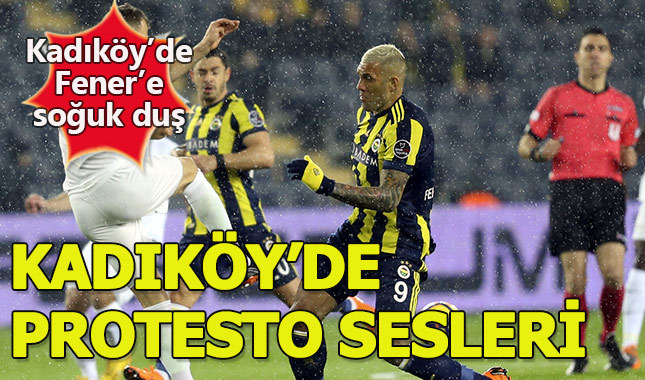 Kadıköy'de sürpriz ilk yarı Fenerbahçe 0-2 Akhisarspor