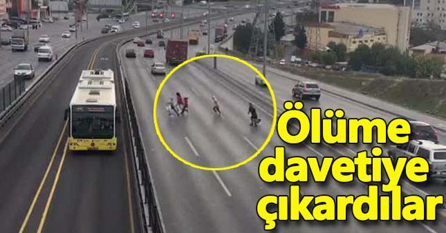 Metrobüse ücretsiz binmek için ölümü göze aldılar