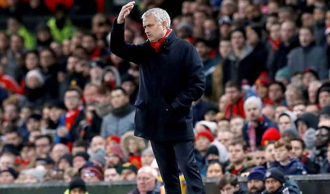 Mourinho'ya büyük şok!
