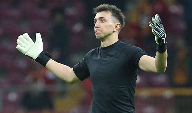 Muslera hakkında çıkan iddiaları yanıtladı