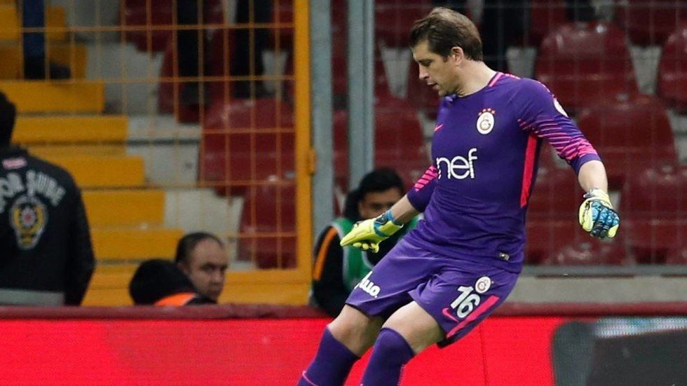 Muslera'nın yerine Carrasco