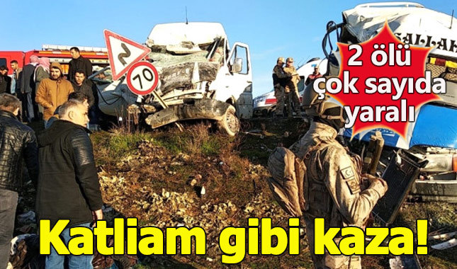 Öğrenci servisi ile işçi servisi çarpıştı:2 ölü çok sayıda yaralı