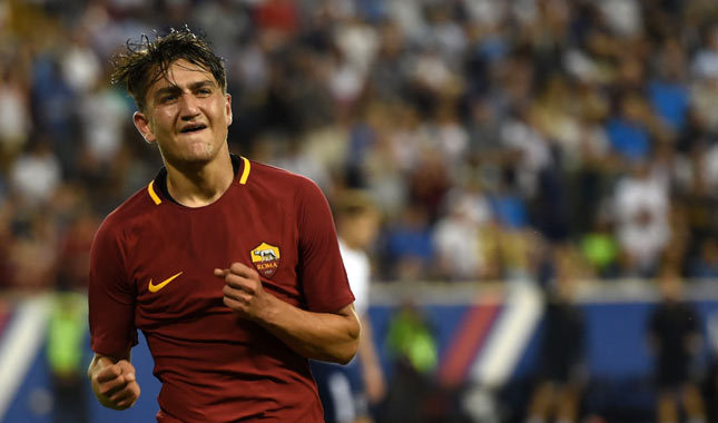 Roma Cengiz Ünder'i bırakmıyor