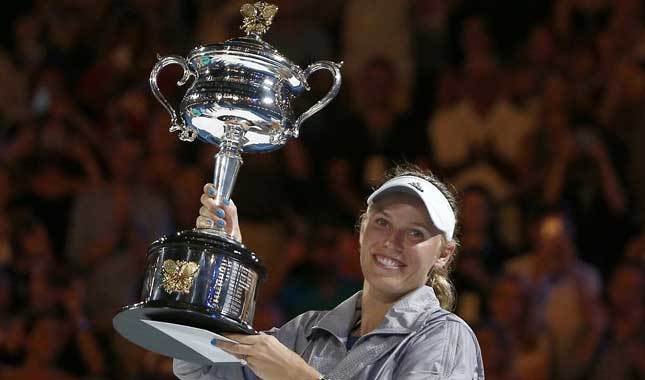 Şampiyon Caroline Wozniacki