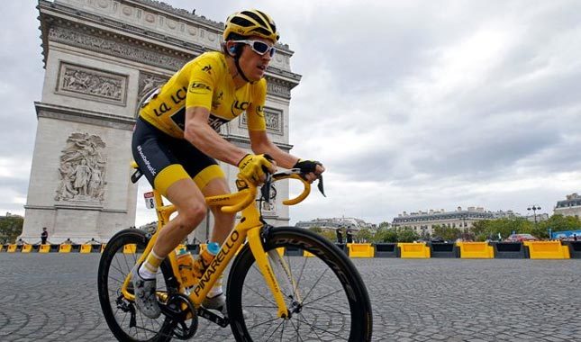 Şampiyon Geraint Thomas