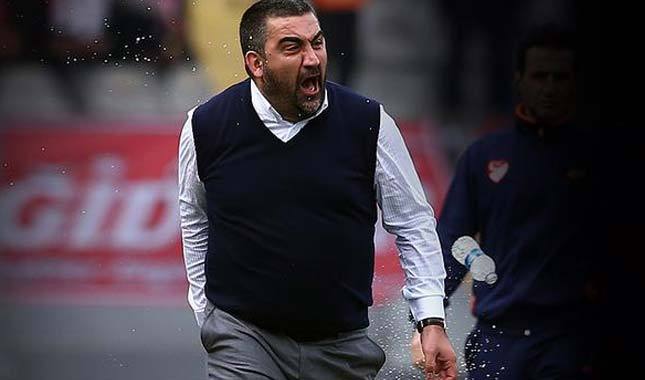 Ümit Özat Yahudilerden özür diledi