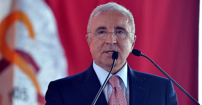 Ünal Aysal geri dönüyor