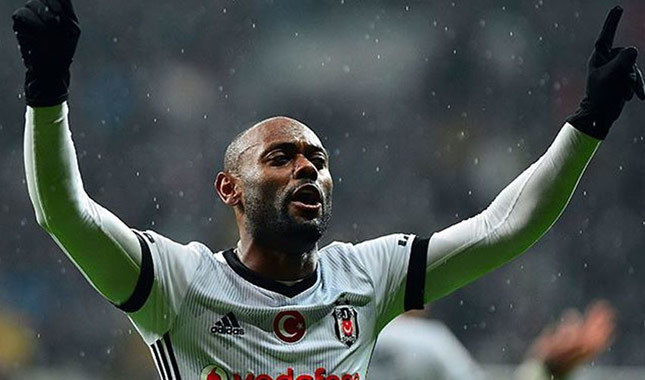 Vagner Love'a Milli takım kapısı açıldı