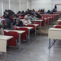 2 bin 722 öğrenci ile ilk sınav yapıldı!
