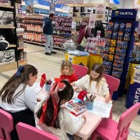 23 Nisan'da Hem Eğlendiler Hem Öğrendiler