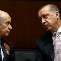 AK Partili ve MHP'li kurmaylar ittifak için bir araya geliyor