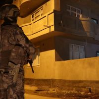 Adana'da sıcak saatler! 4 DEAŞ'lı yakalandı