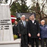 Adnan Kahveci, Vefatının 33. Yıl Dönümünde Kabri Başında Anıldı