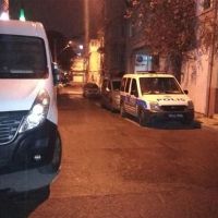 Ağabeyini tabancayla vurdu