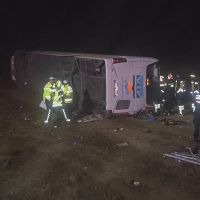Aksaray'da otobüs devrildi! Ölü ve yaralılar var!