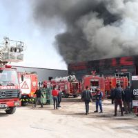 Aksaray'da sucuk fabrikasında yangın çıktı