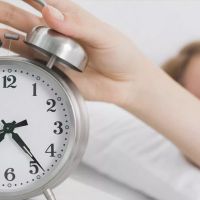 Alarmı ertelemek yoruyor