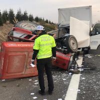 Ankara'da feci kaza: 1 ölü, 2 yaralı