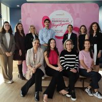 AstraZeneca Türkiye çalışanları, Meme Kanseri Farkındalık Ayında Bir Araya Geldi