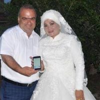 Aynı dili konuşmadan evlendiler
