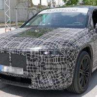 BMW iNext modeli görüntülendi