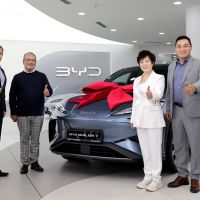 BYD Başkan Yardımcısı Stella Li, Türkiye'de İlk SEALION 7 Teslimatını Gerçekleştirdi