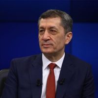 Bakan Selçuk açıkladı! Pazartesi ders başlıyor