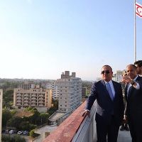 Bakan, kapalı Maraş'ı ziyaret etti